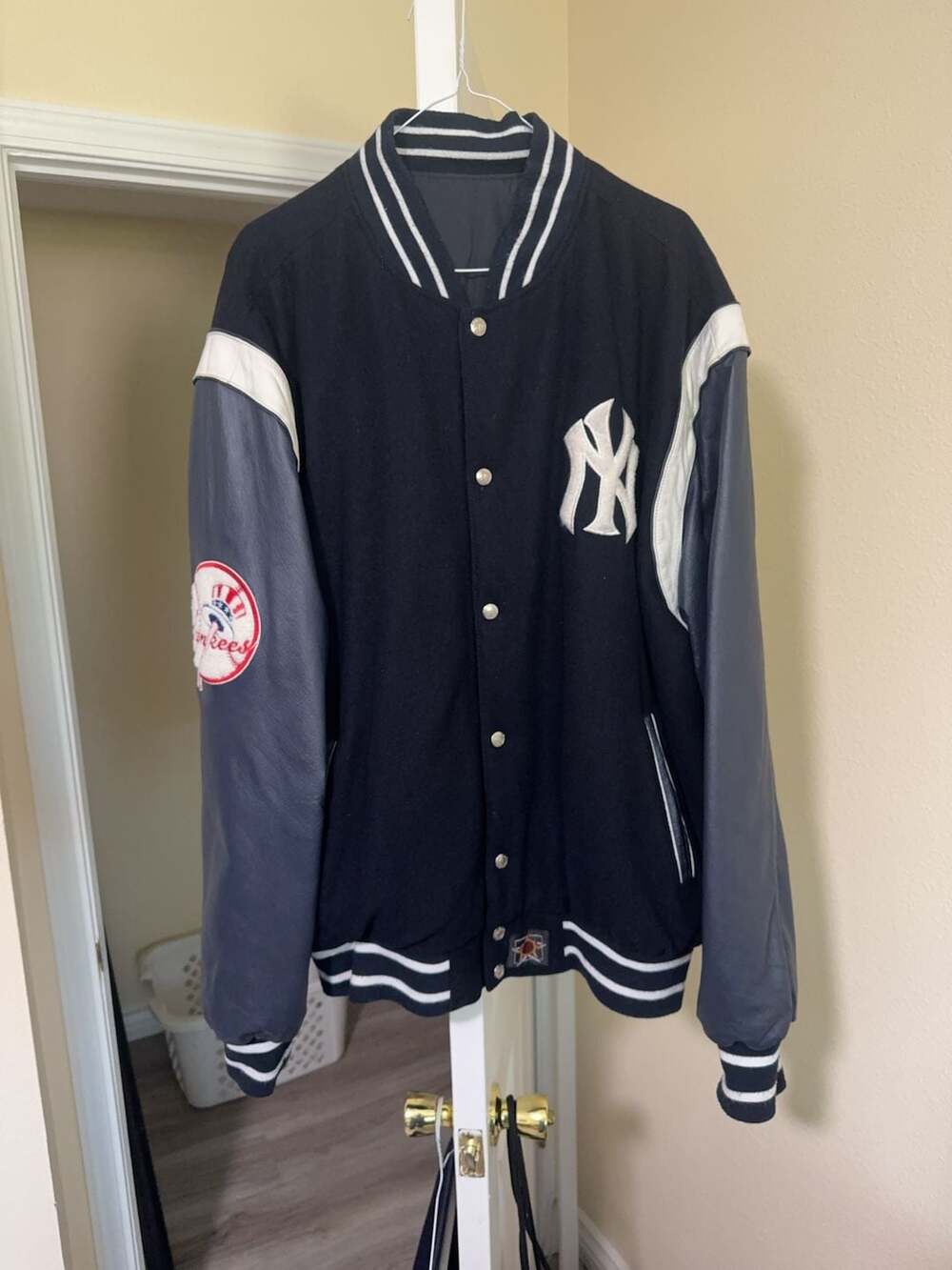 Vintage New York Yankees MLB Wool and Leather Varsity Jacket